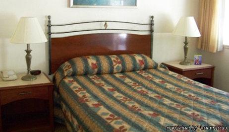 Golden Chain Motel グラスバレー 部屋 写真