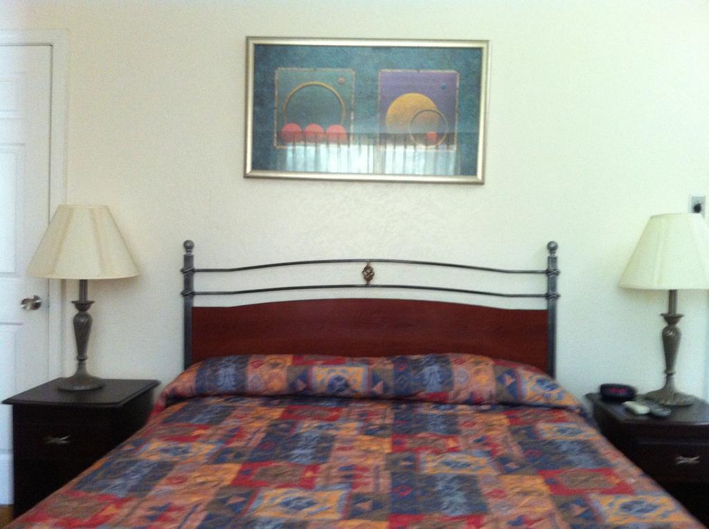 Golden Chain Motel グラスバレー 部屋 写真