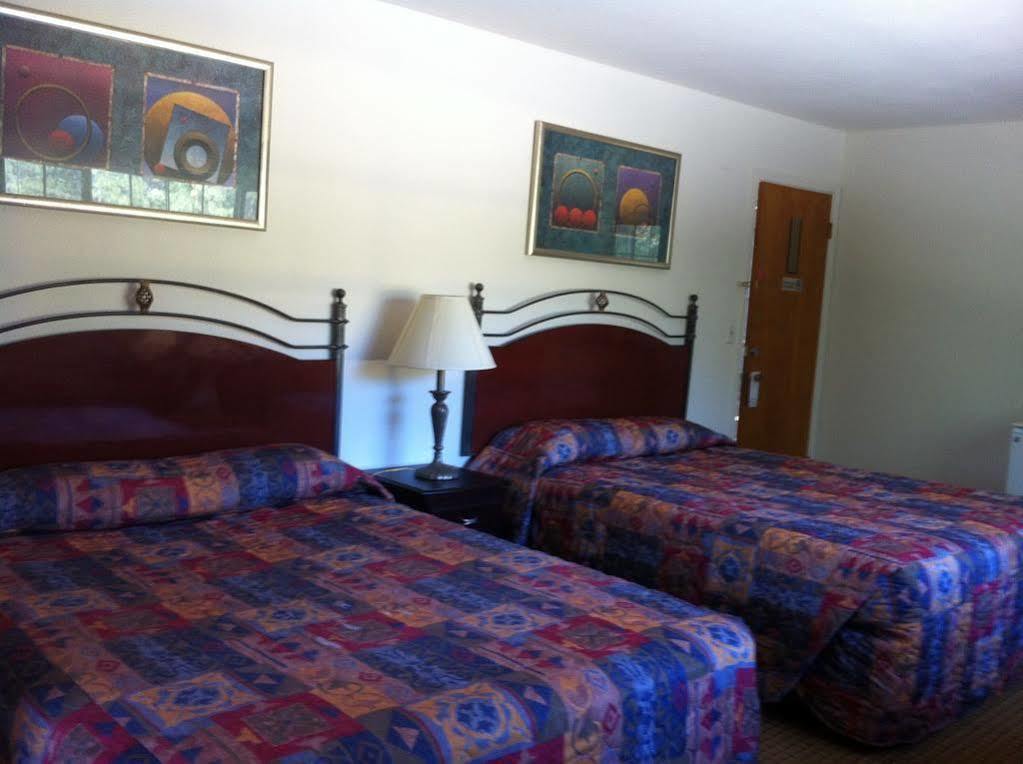 Golden Chain Motel グラスバレー エクステリア 写真